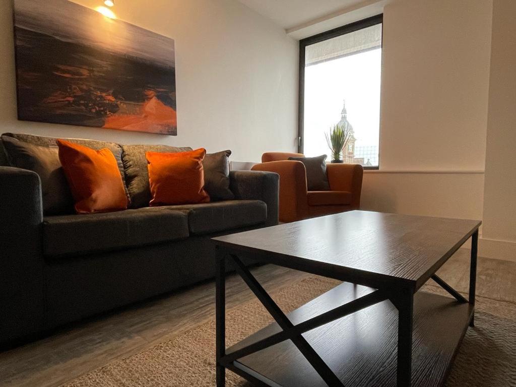 Kingsbridge Point - Cosy One Bed Apartments Near Town Centre, Свіндон Екстер'єр фото
